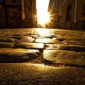 kneipen-altstadtfestival-2018-4-schlossstraße im sonnenuntergang